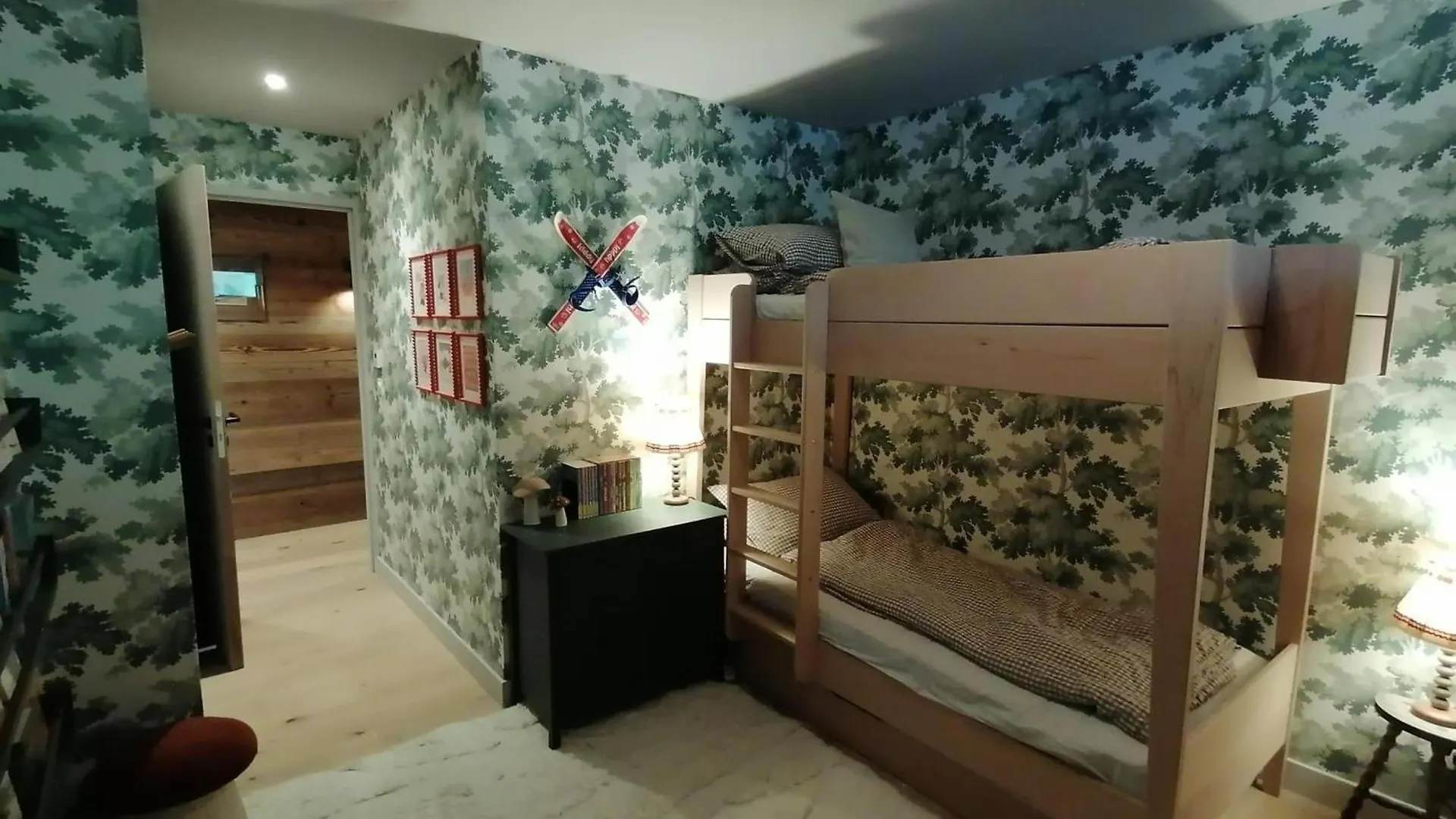 Chalet Luxe Avec Jacuzzi, Sauna, 8 Ch, La Plagne Montalbert - Fr-1-181-2718 La Tour-en-Maurienne 0*,  France